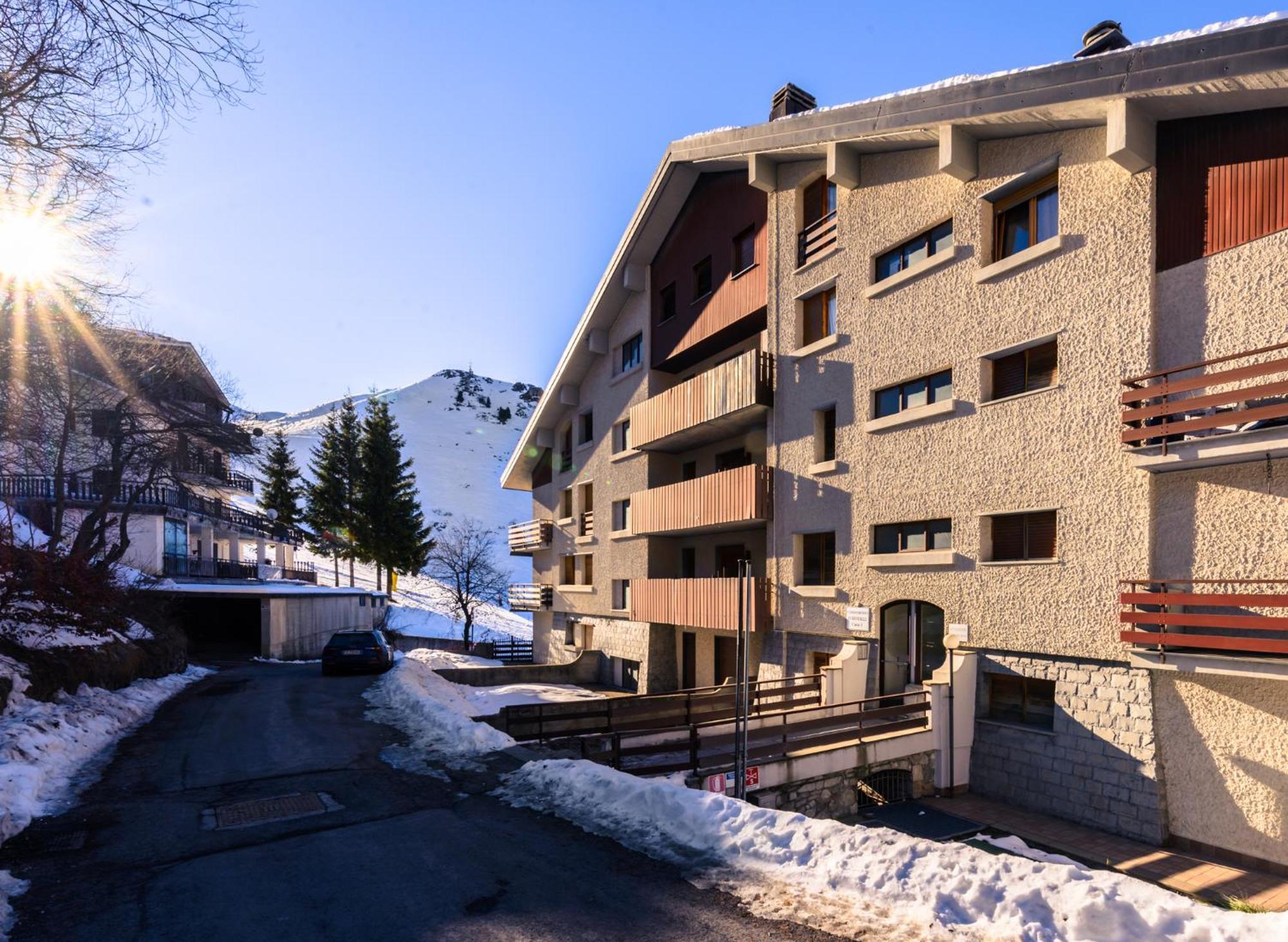 Zona Piazzale Del Prel Lägenhet Prato Nevoso Exteriör bild